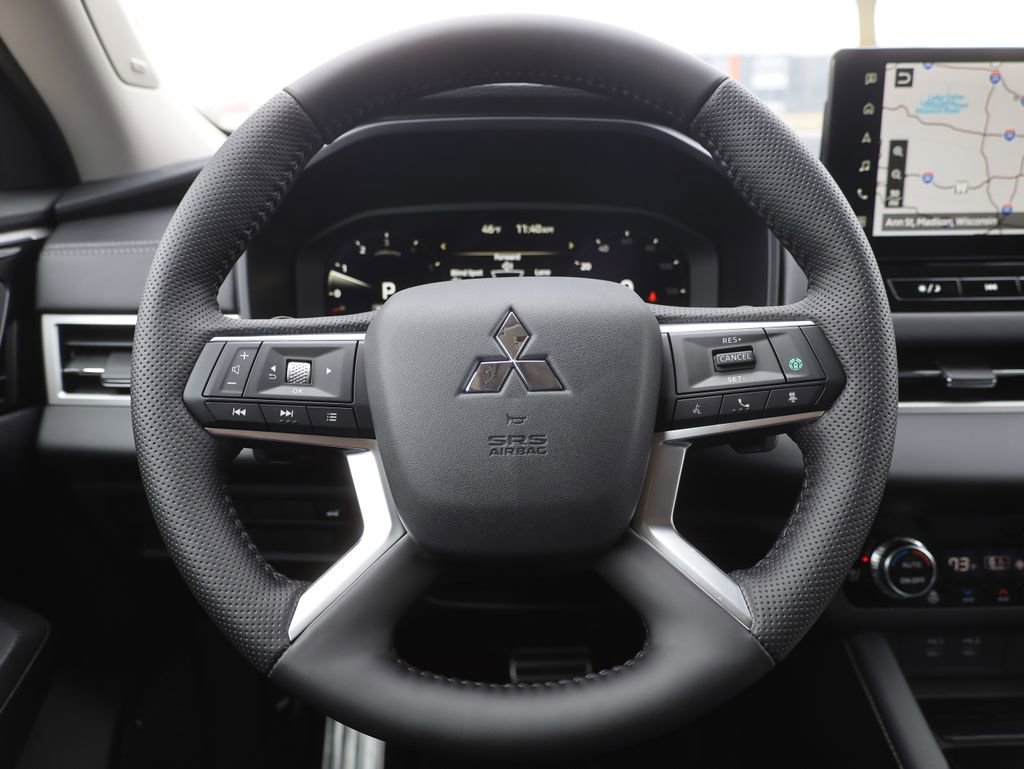 New 2025 Mitsubishi Outlander SEL image 59