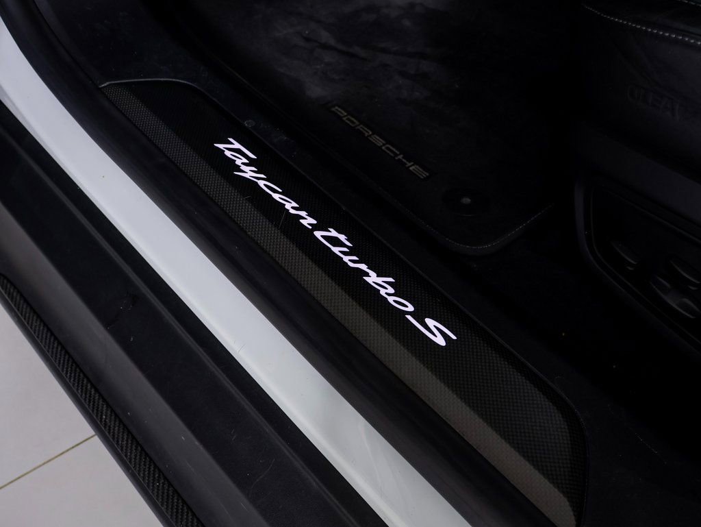 Certified 2021 Porsche Taycan Turbo S image 24