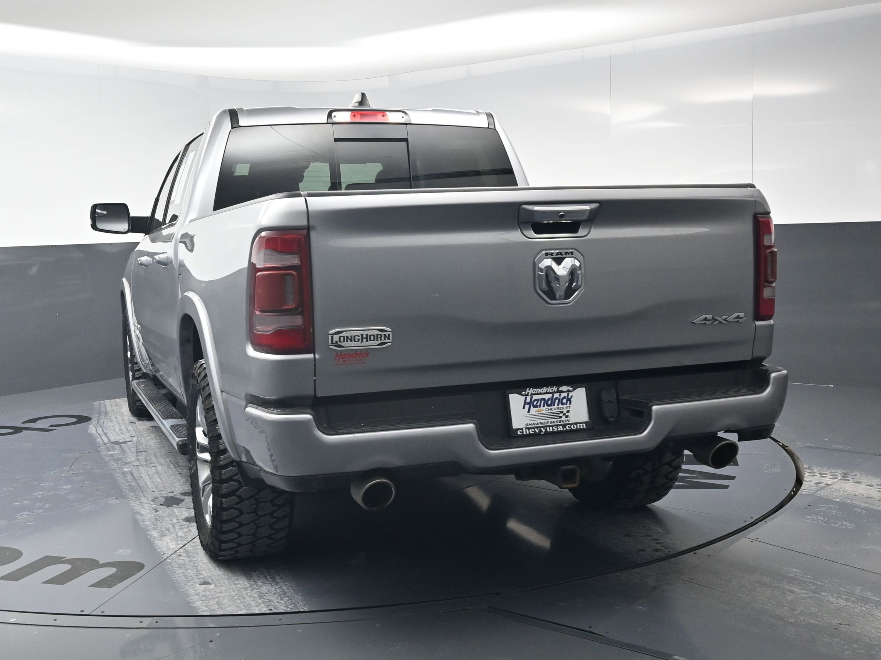 Used 2022 RAM 1500 Limited w/ Body Color Bumper Group image 8
