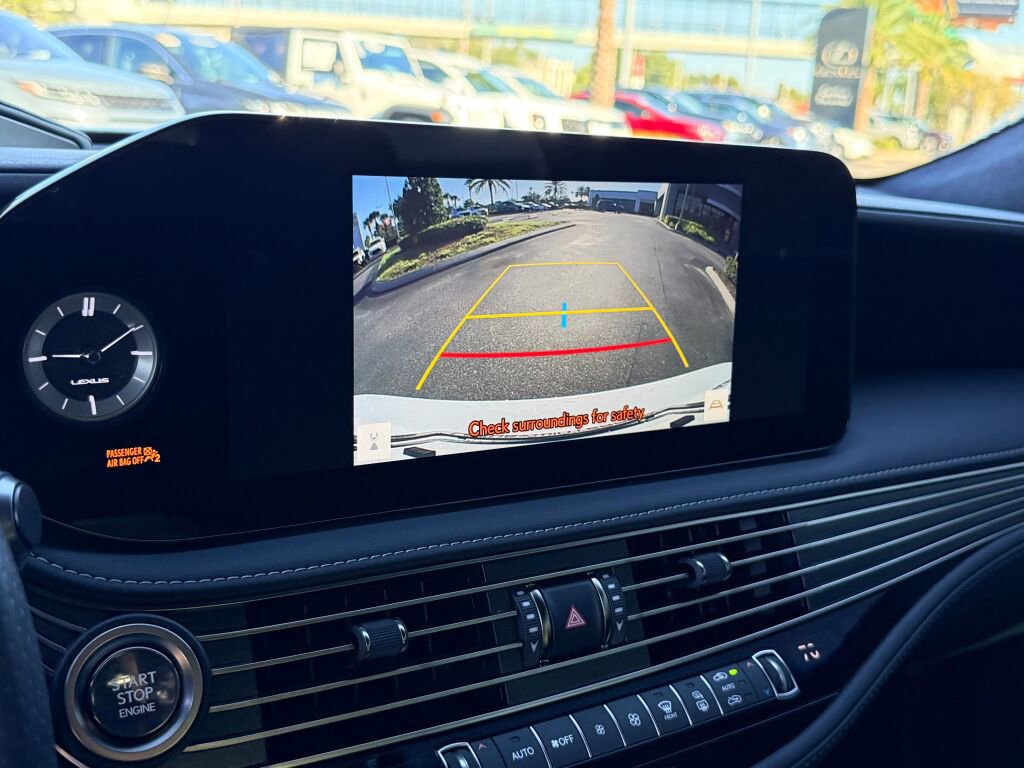 New 2023 Lexus LS 500 F Sport image 25