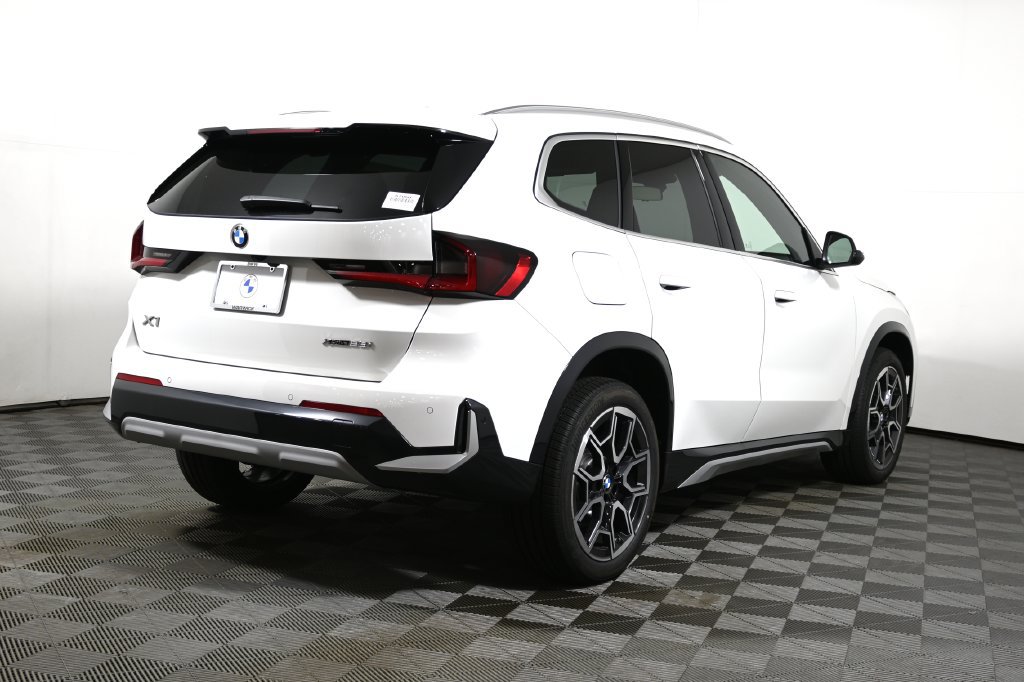 New 2026 BMW X1 xDrive28i w/ Convenience Package AWD/4WD image 7