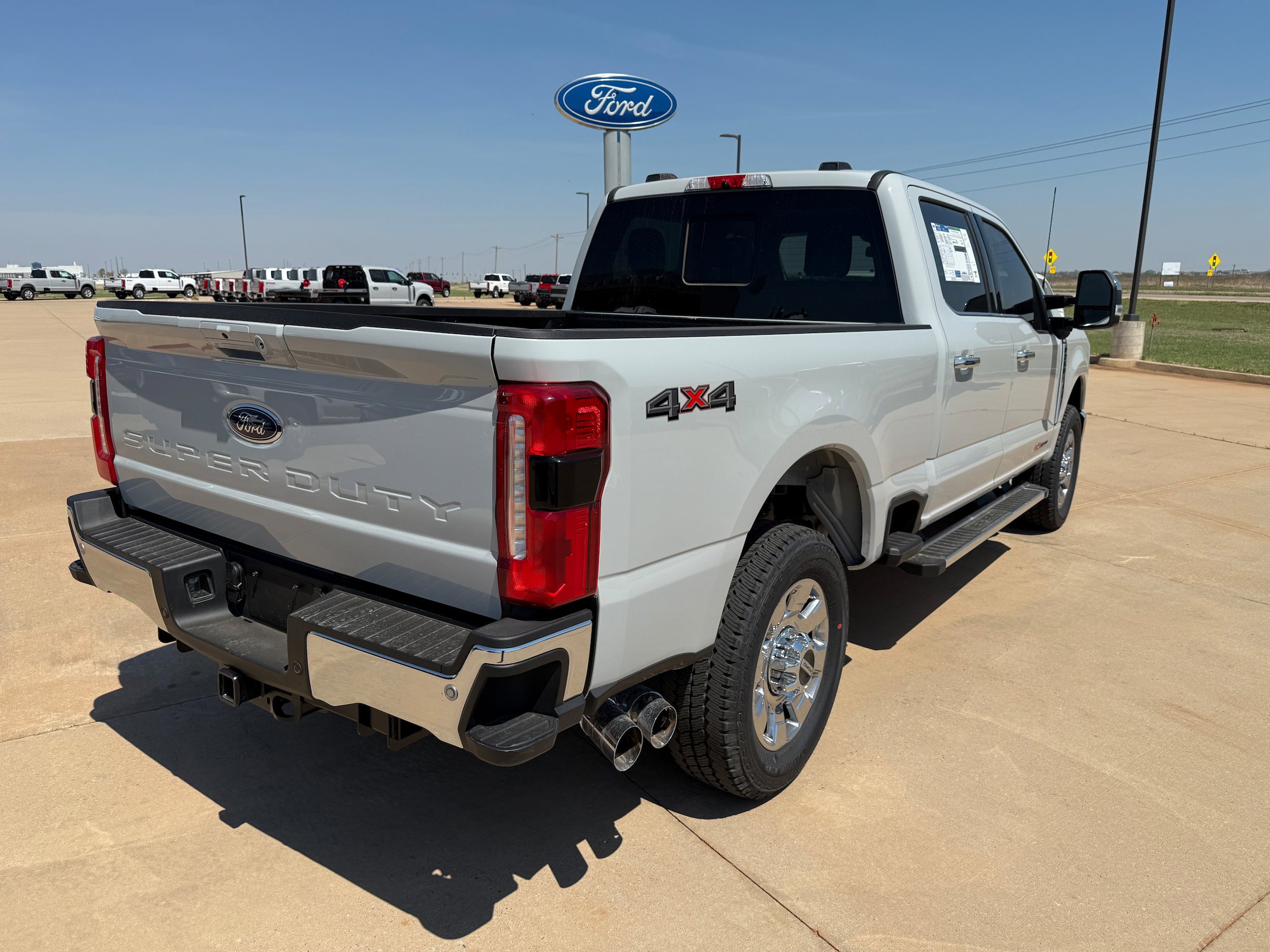 New 2026 Ford F250 Lariat w/ Chrome Package AWD/4WD image 7