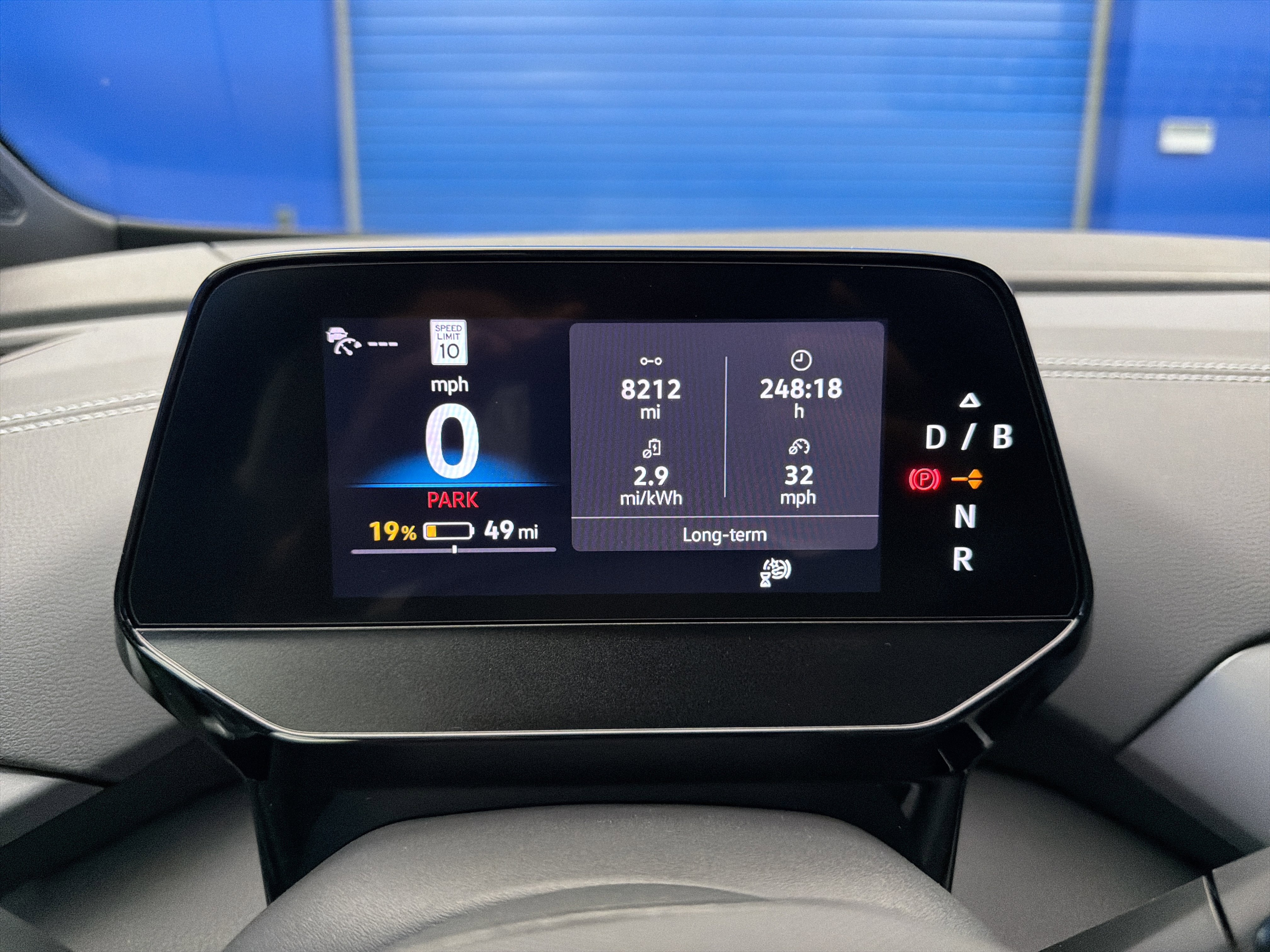 Certified 2025 Volkswagen ID.4 Pro AWD/4WD image 17