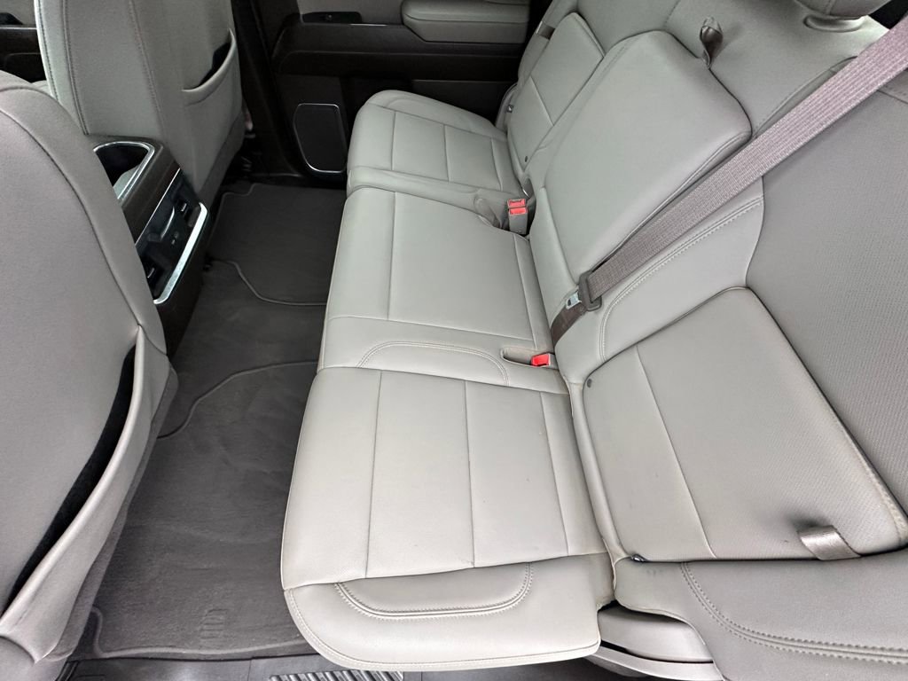 Used 2023 GMC Sierra 1500 SLT image 17