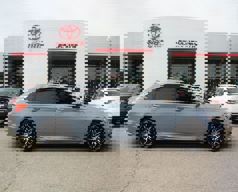 Used 2022 Honda Accord Touring