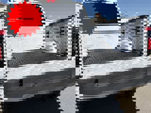 Used 2023 Ford F150 Lightning XLT AWD/4WD image 26