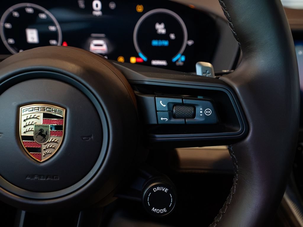 Certified 2024 Porsche Panamera image 16