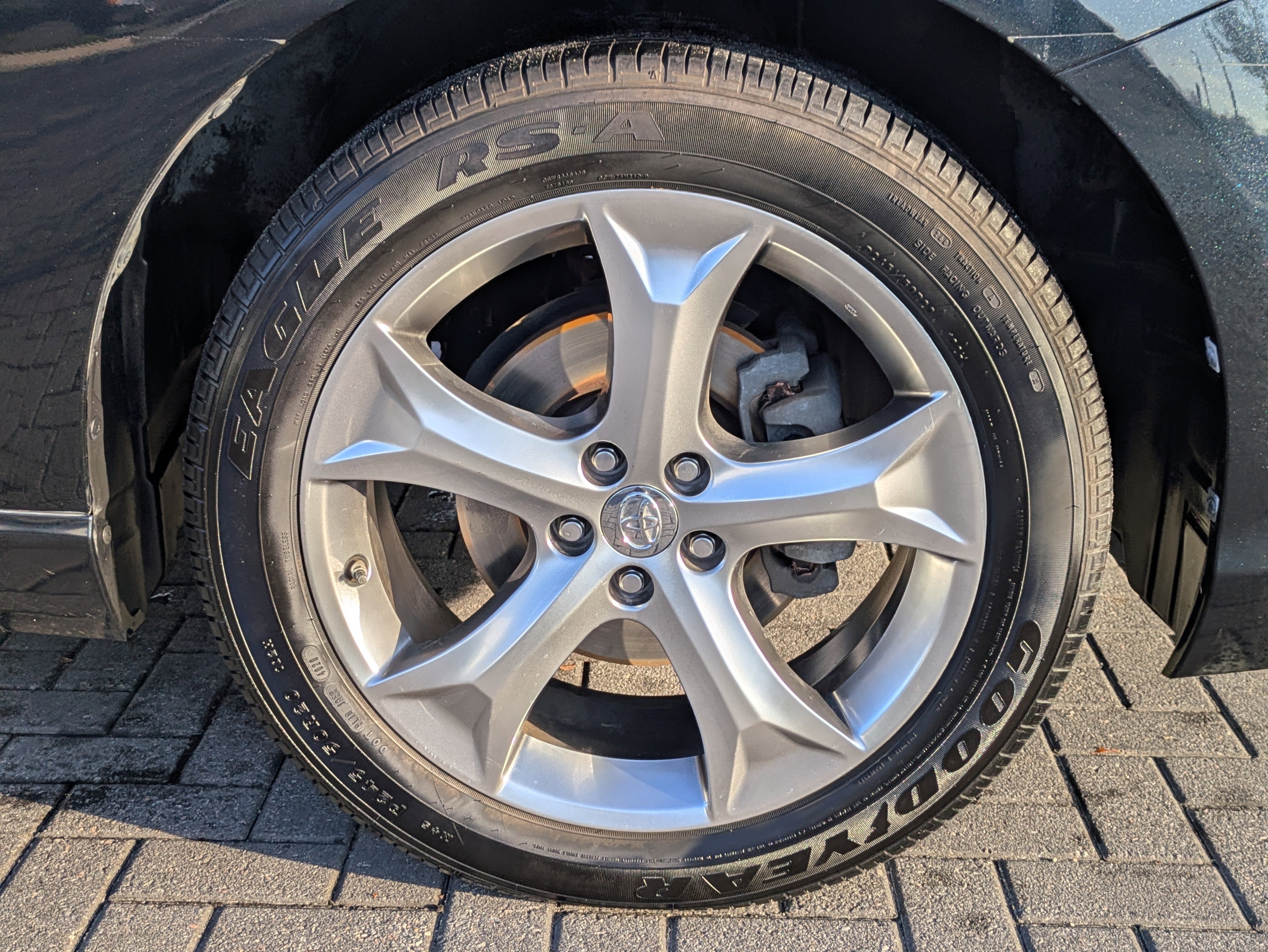 Used 2013 Toyota Venza XLE image 12