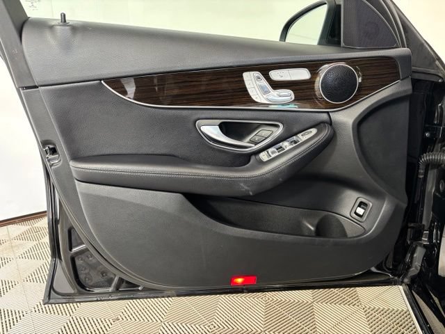 Used 2018 Mercedes-Benz C 300 4MATIC Sedan image 10