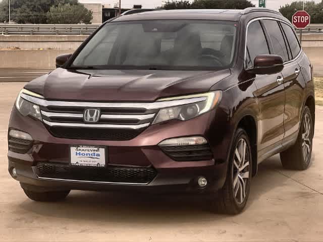 Used 2017 Honda Pilot Touring image 2