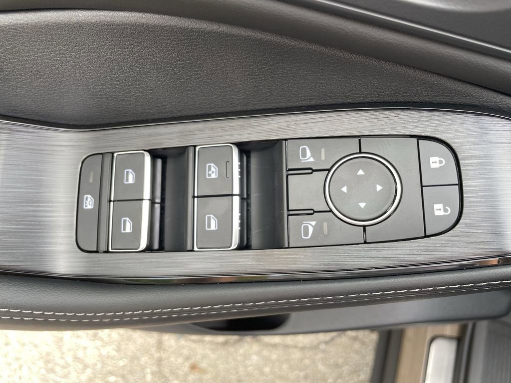 Certified 2025 Nissan Rogue SL w/ Tech Package AWD/4WD image 25