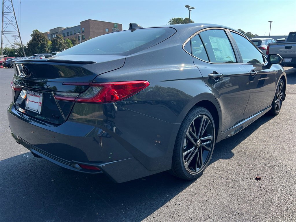 New 2026 Toyota Camry SE image 3