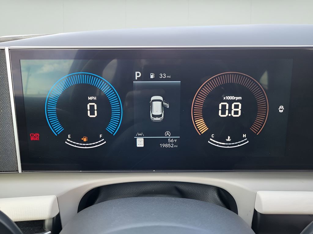 Used 2025 Hyundai Tucson SEL image 17