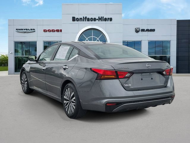 Used 2024 Nissan Altima 2.5 SV image 4
