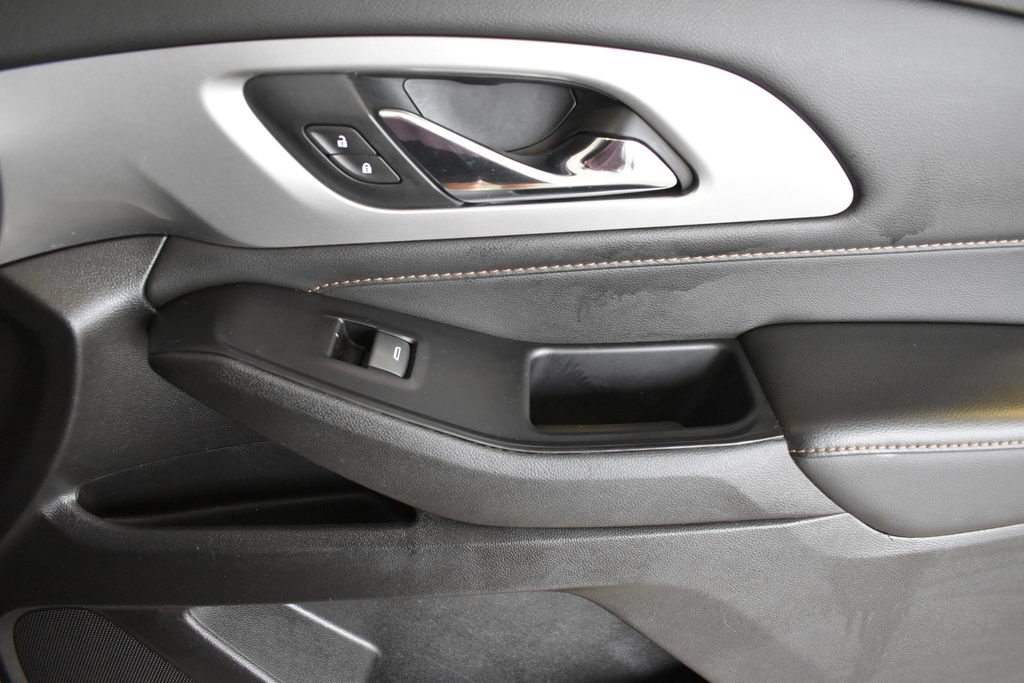 Used 2019 Chevrolet Traverse LS FWD image 20