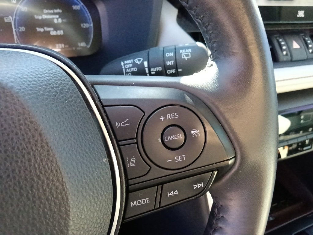 Used 2024 Toyota RAV4 Limited image 19