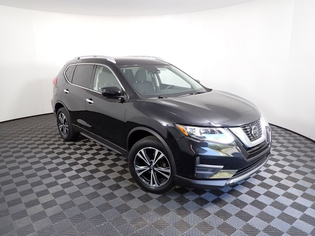 Used 2020 Nissan Rogue SV w/ Premium Package AWD/4WD image 6