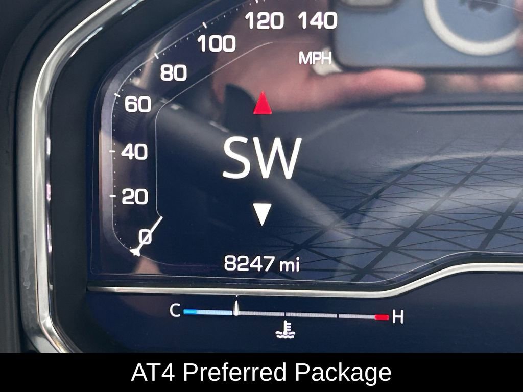 Used 2025 GMC Sierra 1500 AT4 w/ AT4 Premium Package image 7