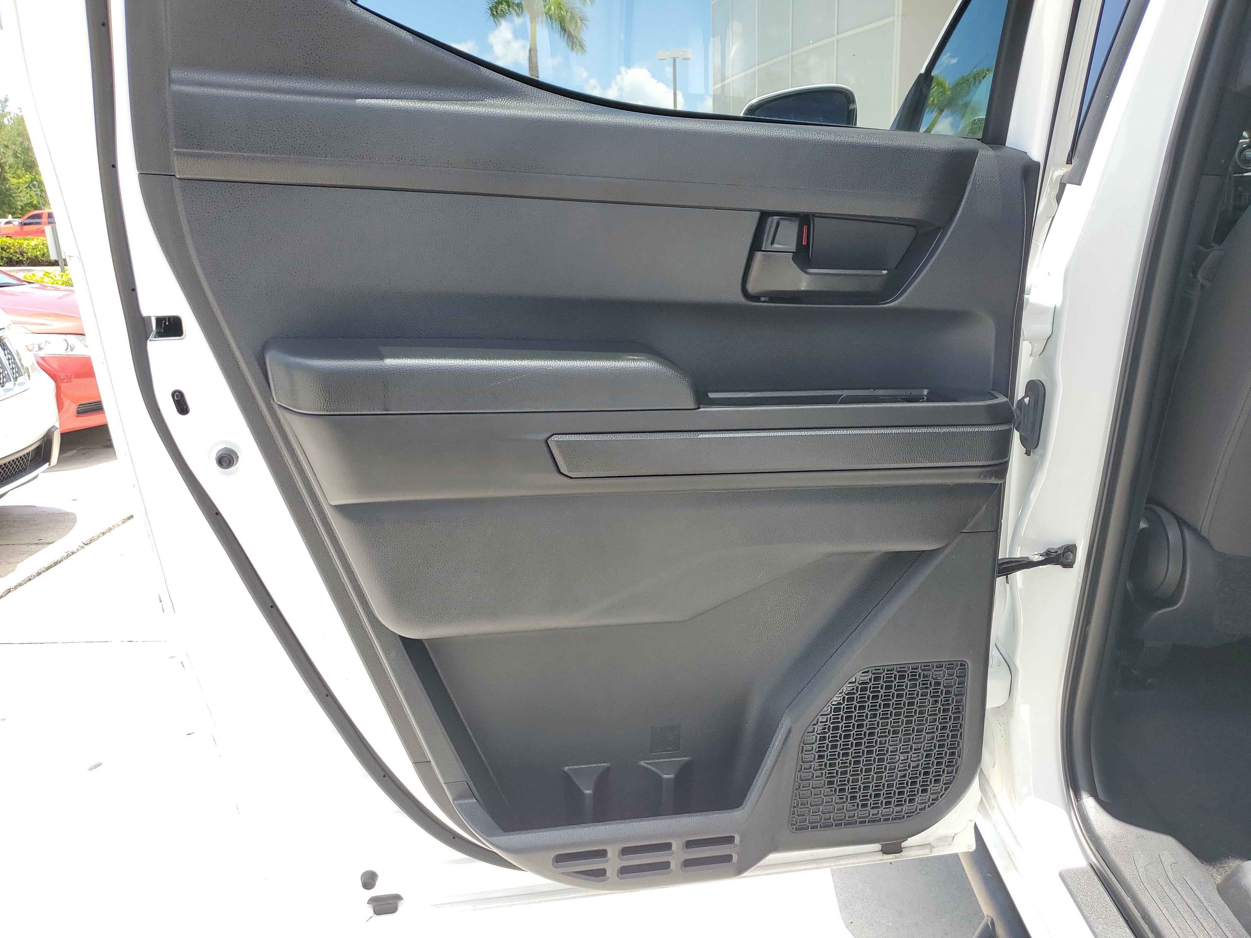 Used 2025 Toyota Tacoma SR5 RWD image 15