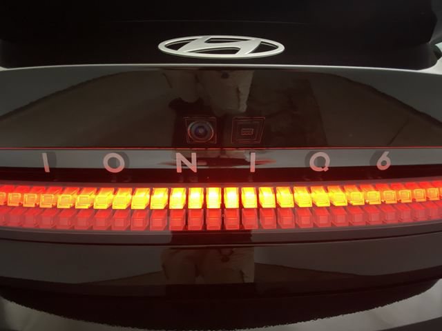 Used 2024 Hyundai Ioniq 6 SEL RWD image 25