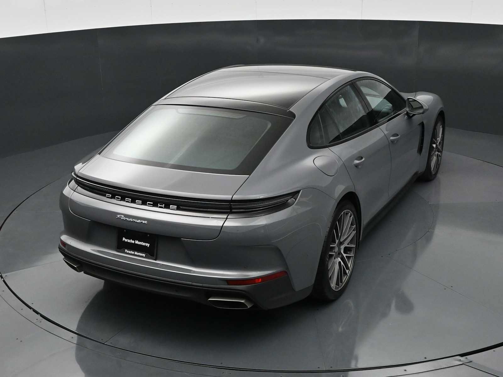 New 2026 Porsche Panamera RWD image 34