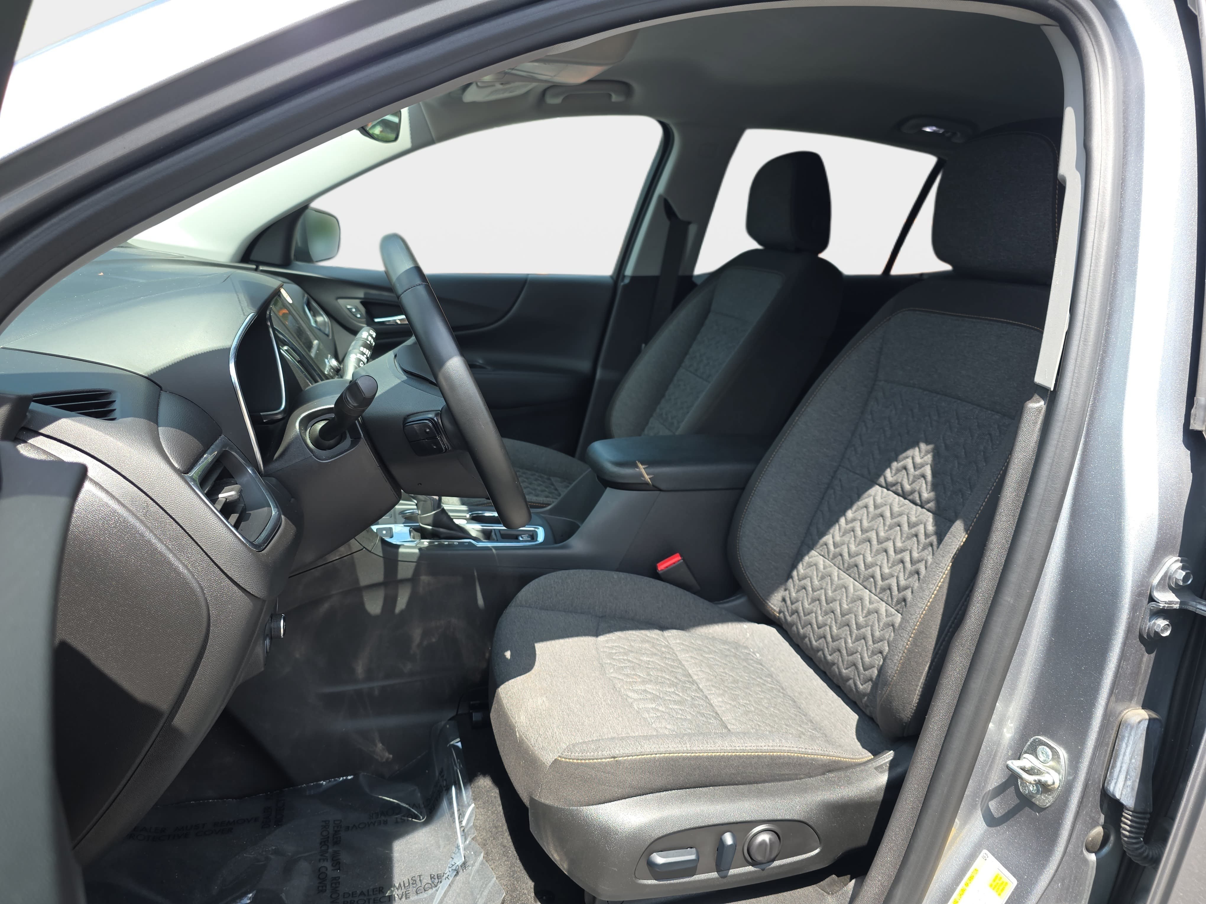 Used 2024 Chevrolet Equinox LT AWD/4WD image 13