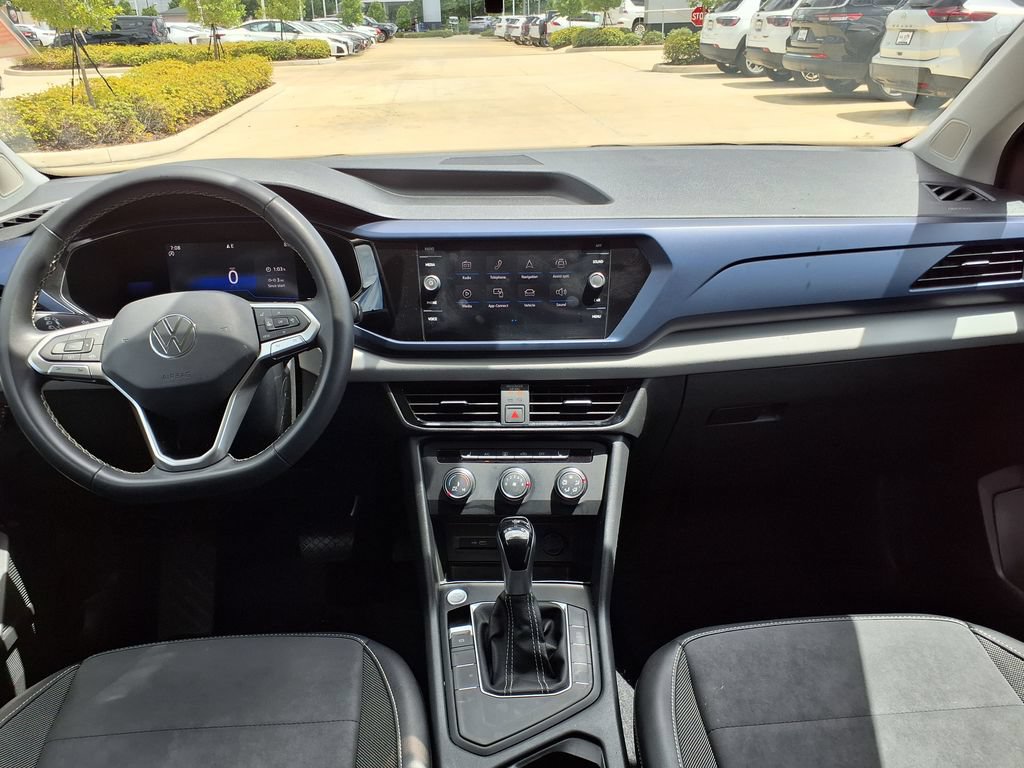 Used 2022 Volkswagen Taos SE FWD image 24