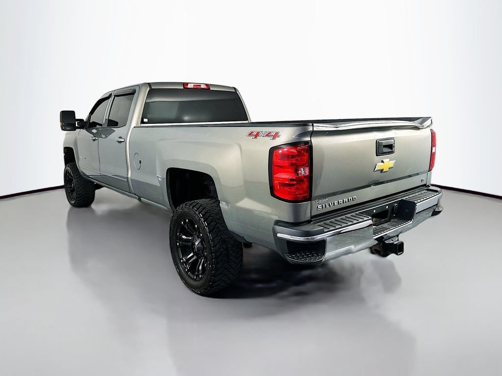 Used 2017 Chevrolet Silverado 2500 LT w/ LT Convenience Package AWD/4WD image 5