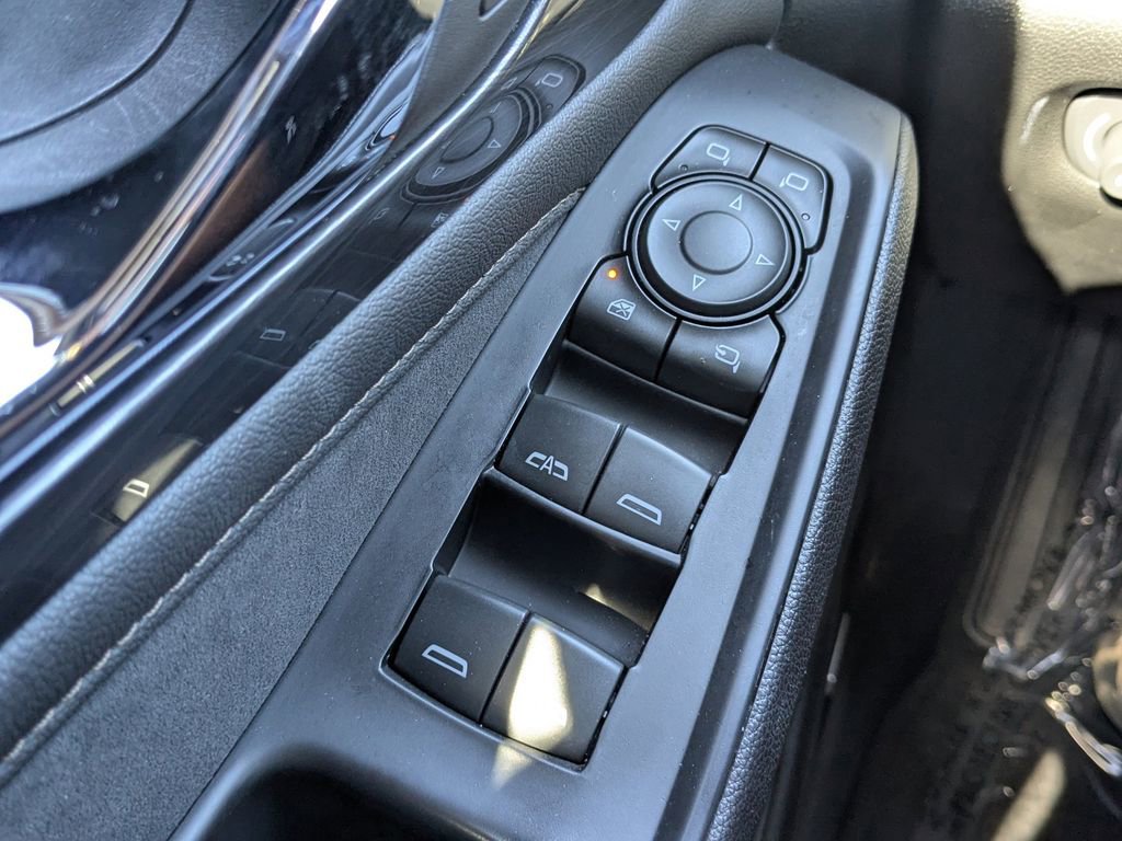 Used 2024 Chevrolet Traverse High Country image 26