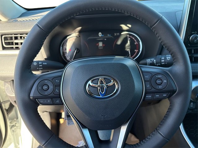 New 2025 Toyota RAV4 XLE image 15