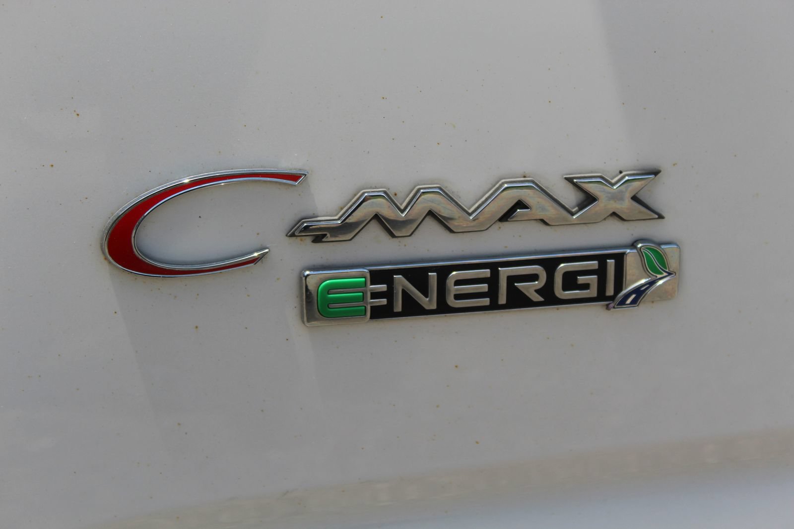 Used 2015 Ford C-MAX Energi SEL w/ Equipment Group 302A FWD image 27