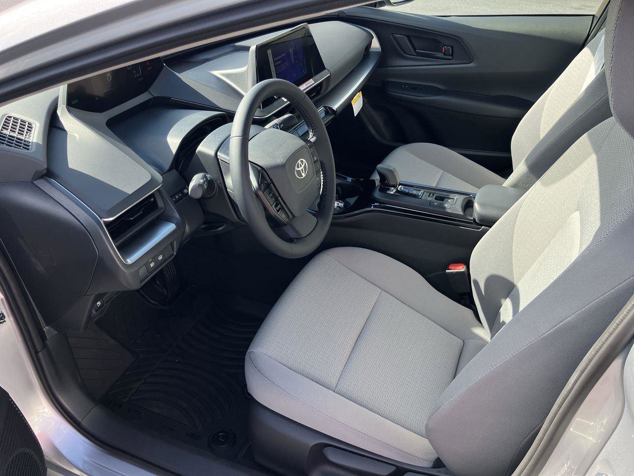 New 2026 Toyota Prius LE image 9