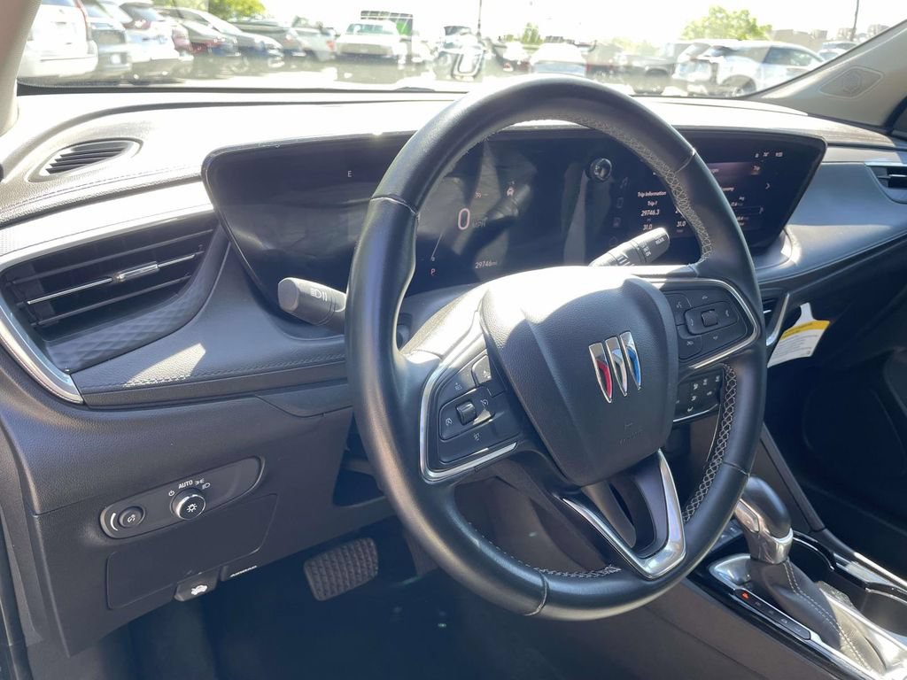 Used 2024 Buick Encore GX Preferred FWD image 18