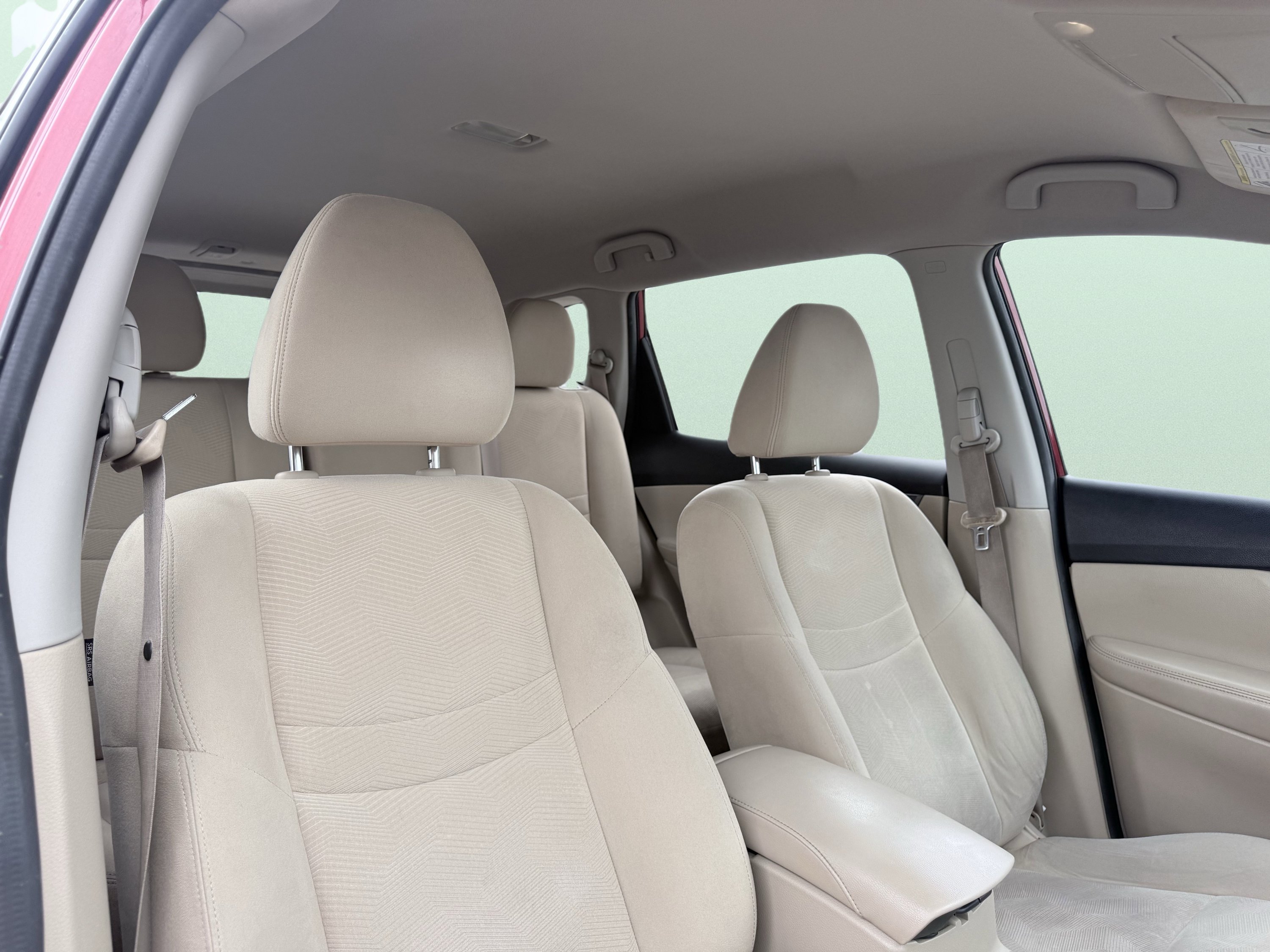 Used 2015 Nissan Rogue S FWD image 42