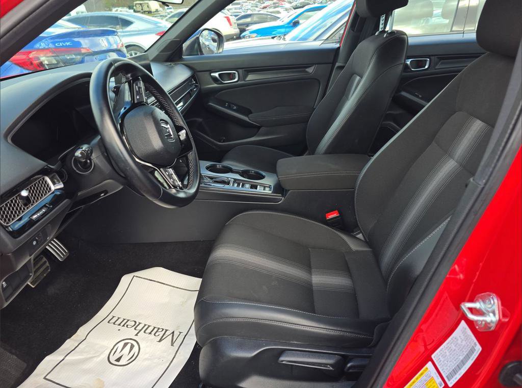 Used 2025 Honda Civic Sport image 13