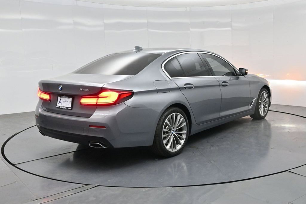 Used 2023 BMW 540i w/ Convenience Package RWD image 6