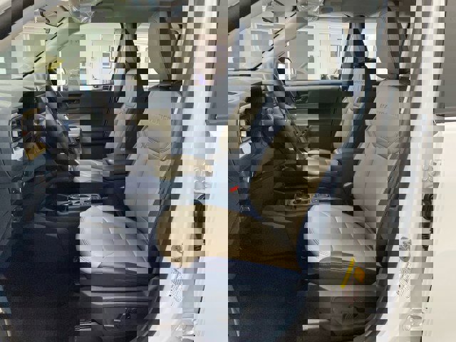 New 2025 Ford Maverick Lariat w/ 4K Tow Package image 39