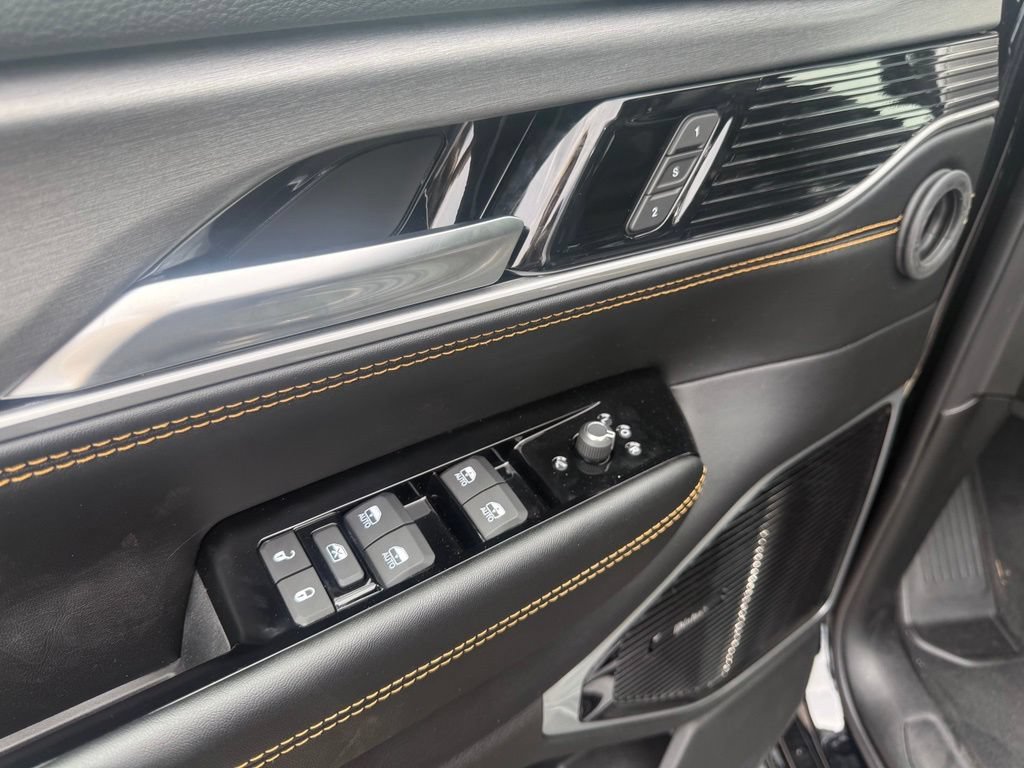 New 2026 Jeep Grand Wagoneer 4WD image 12