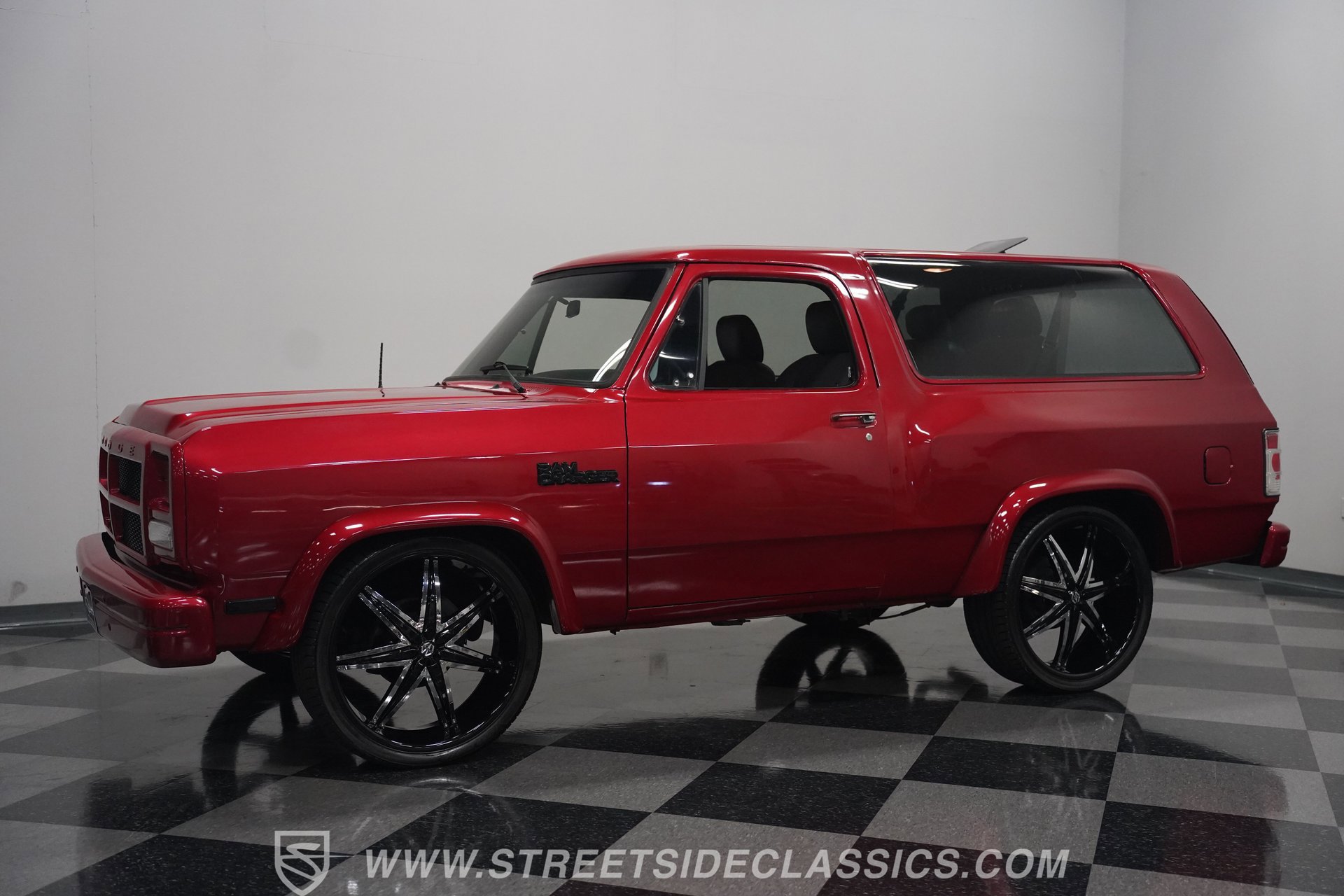 Used 1992 Dodge Ramcharger 2WD image 8