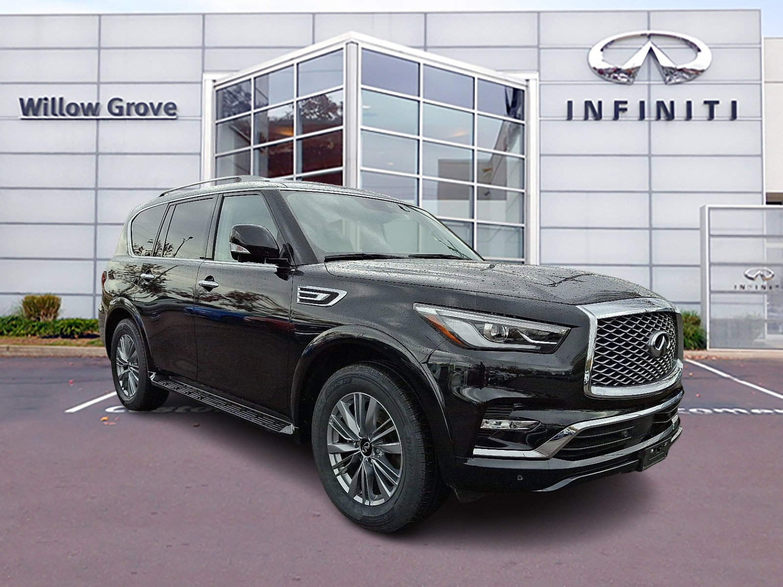 Certified 2024 INFINITI QX80 Luxe w/ Cargo Package image 1