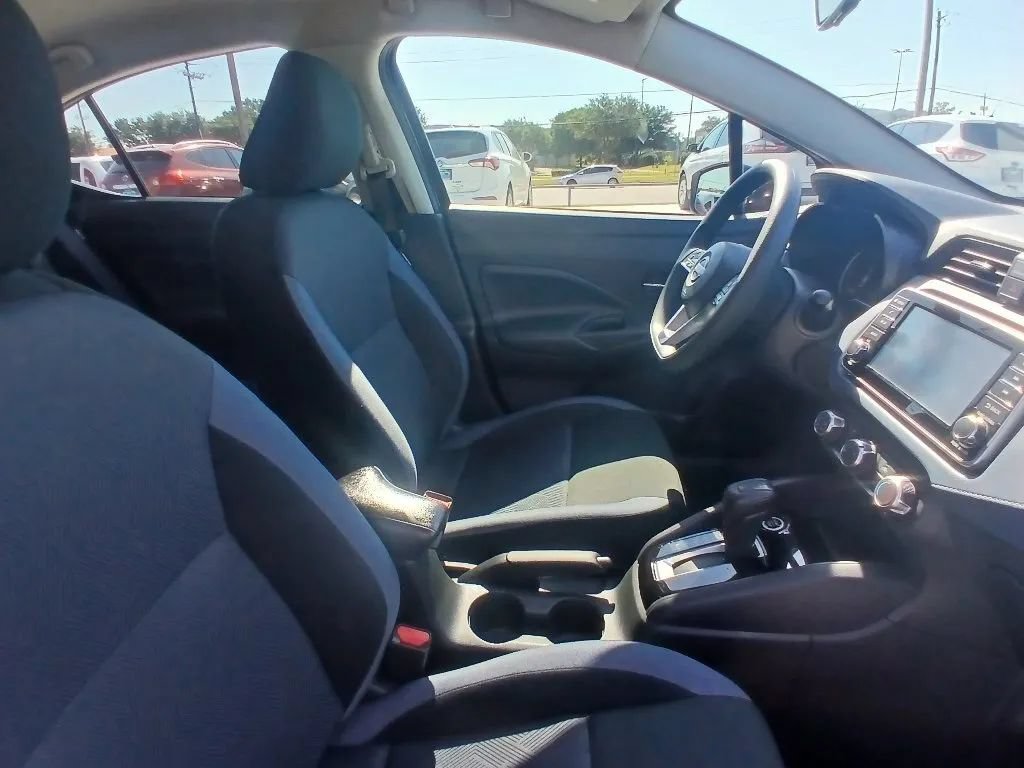 Used 2024 Nissan Versa SV w/ Trunk Package FWD image 23