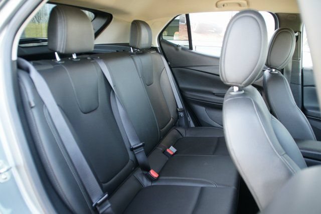 Used 2024 Buick Encore GX Sport Touring FWD image 30