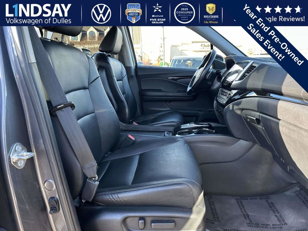 Used 2016 Honda Pilot Touring image 12
