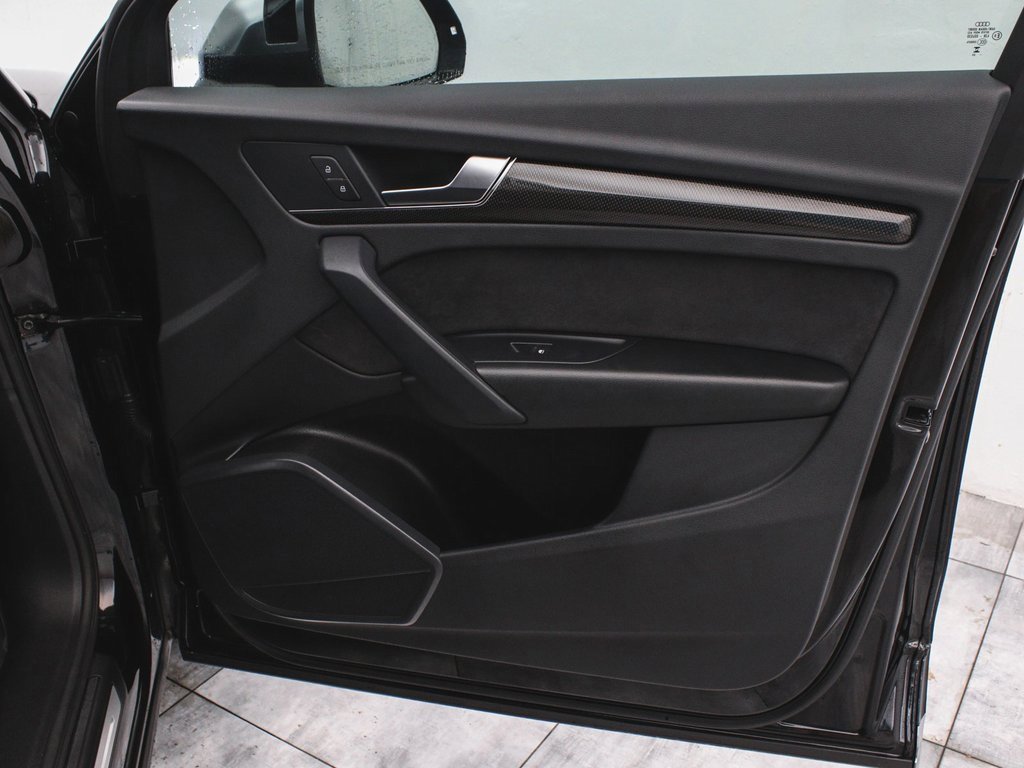 Used 2023 Audi SQ5 Premium w/ Convenience Package image 11