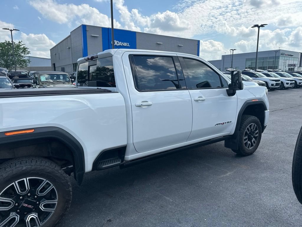 Used 2021 GMC Sierra 3500 AT4 w/ AT4 Premium Plus Package AWD/4WD image 4