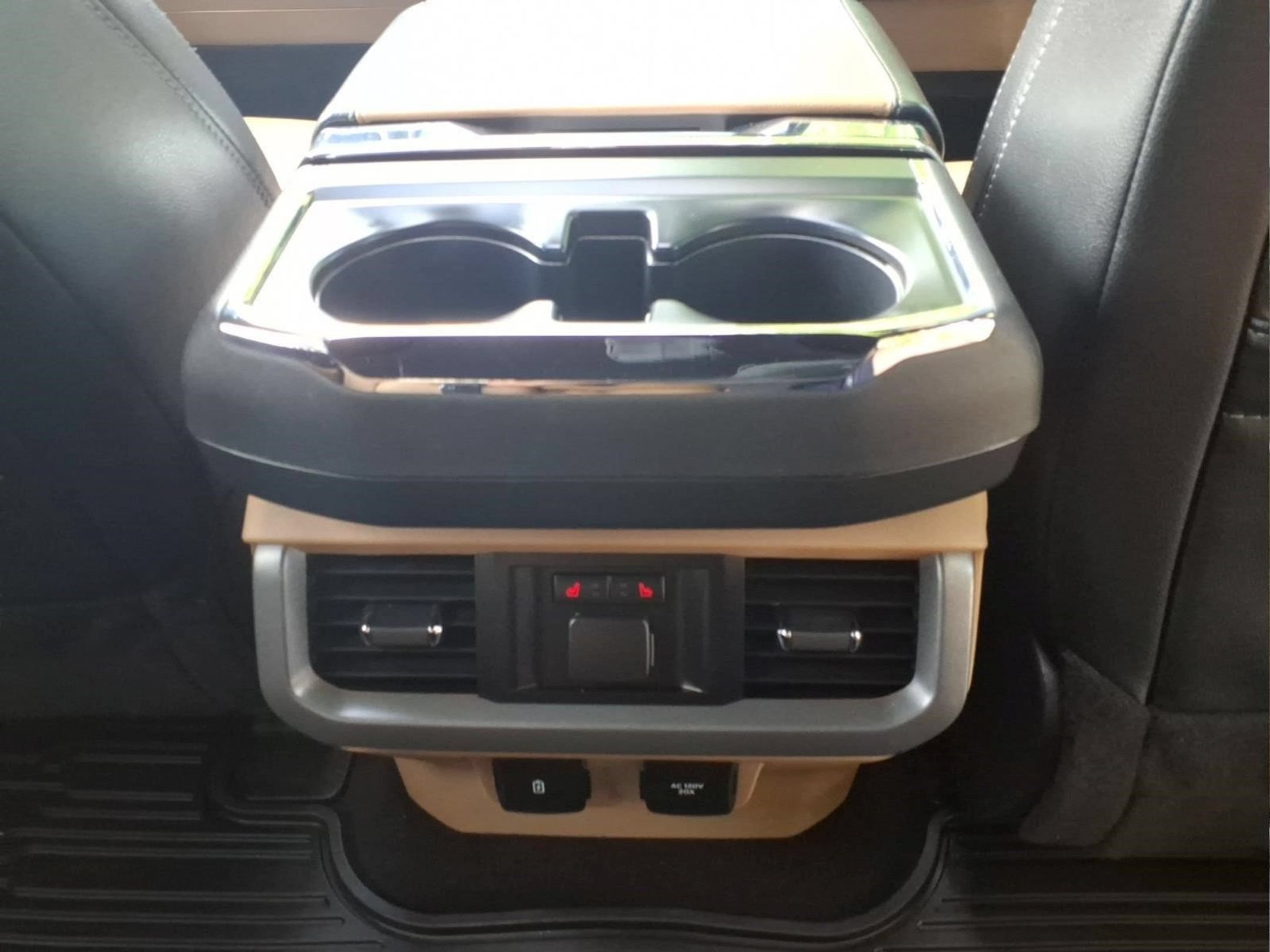 Used 2023 Ford F150 Lariat w/ Equipment Group 502A High AWD/4WD image 17