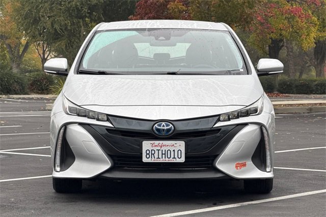 Used 2020 Toyota Prius Prime XLE image 11