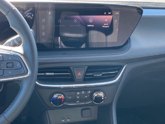 Used 2025 Buick Encore GX Preferred FWD image 10