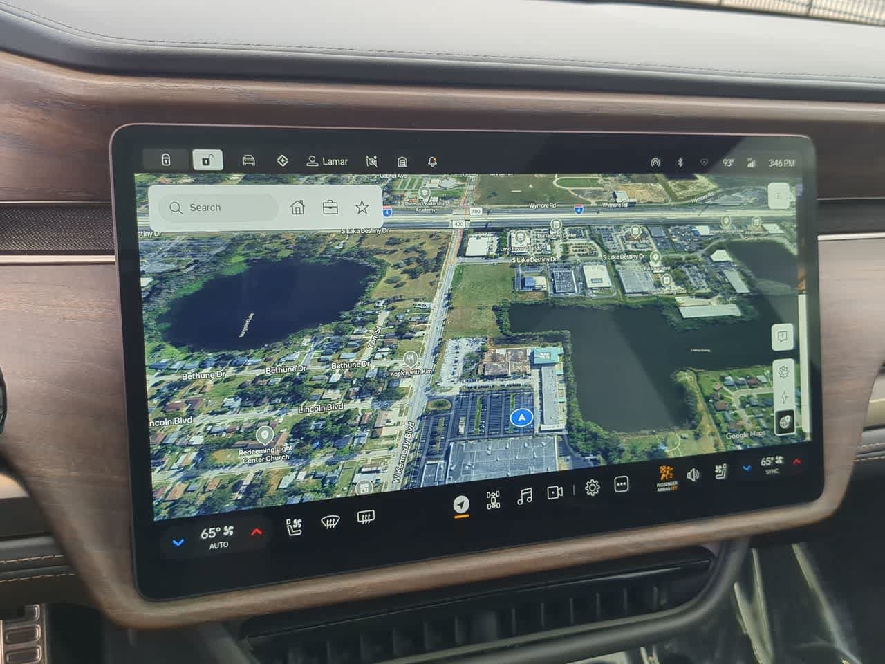 Used 2026 Rivian R1S Premium AWD/4WD image 30