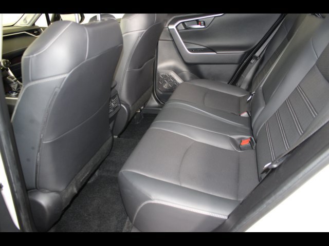 Used 2020 Toyota RAV4 Limited AWD/4WD image 14